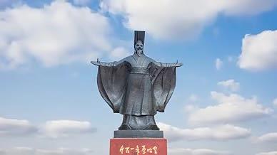 4K实拍历史博物馆秦始皇雕像延时摄影视频的预览图